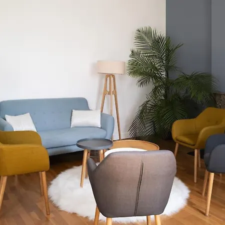 Cholet, En Centre-ville Et Spacieux, Proche Du Parc Du Puy Dufou Apartment *